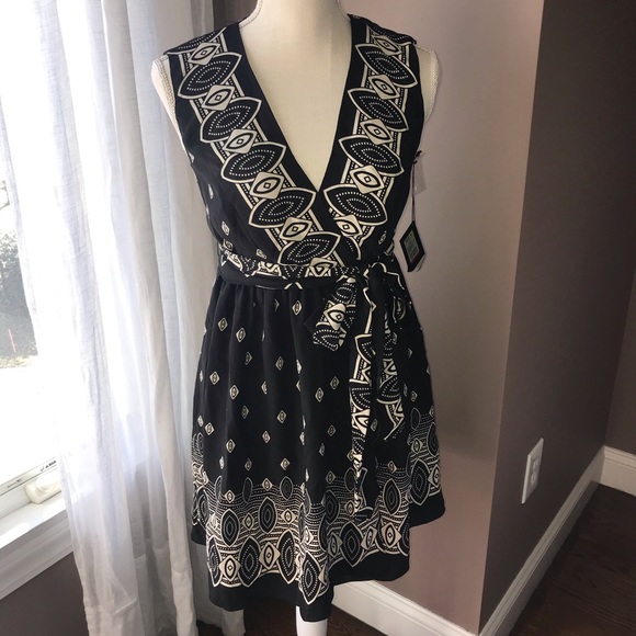 Anna Sui Dresses & Skirts - Anna Sui for Target 100% Silk Dress NWT